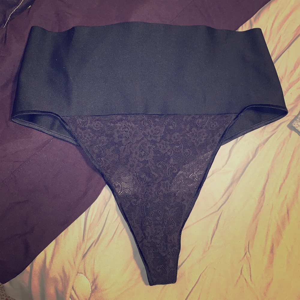 Maidenform Black Lace Control Top Panties- XL